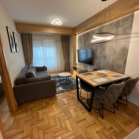 Apartments 28 Podgorica Bagian luar foto